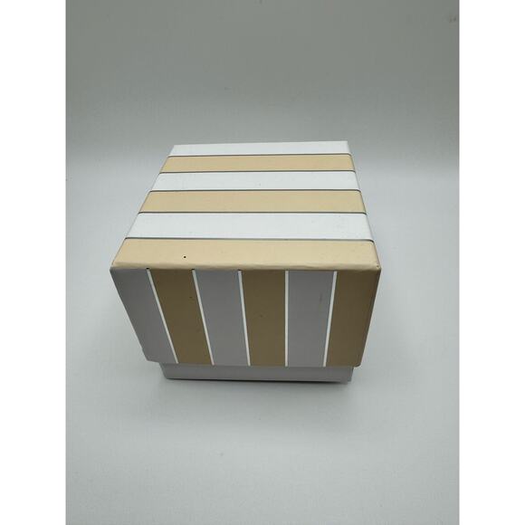 Mixit Women’s Watch & Bracelet Gift Set Gold Tone Multi Color Bands New in Box - Picture 3 of 3